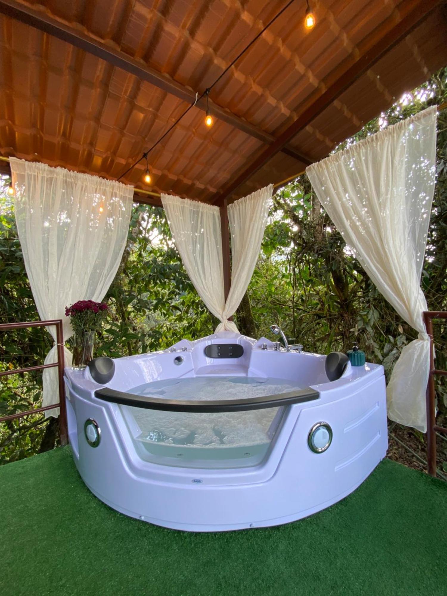 Glamping Suyana * Mindo